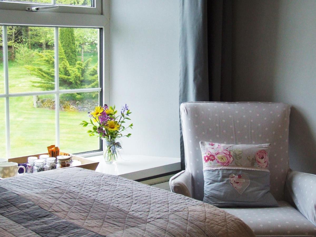 Lobhill Farmhouse Bed And Breakfast And Self Catering Accommodation Okehampton Exterior foto