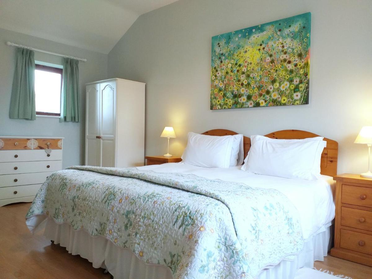 Lobhill Farmhouse Bed And Breakfast And Self Catering Accommodation Okehampton Exterior foto